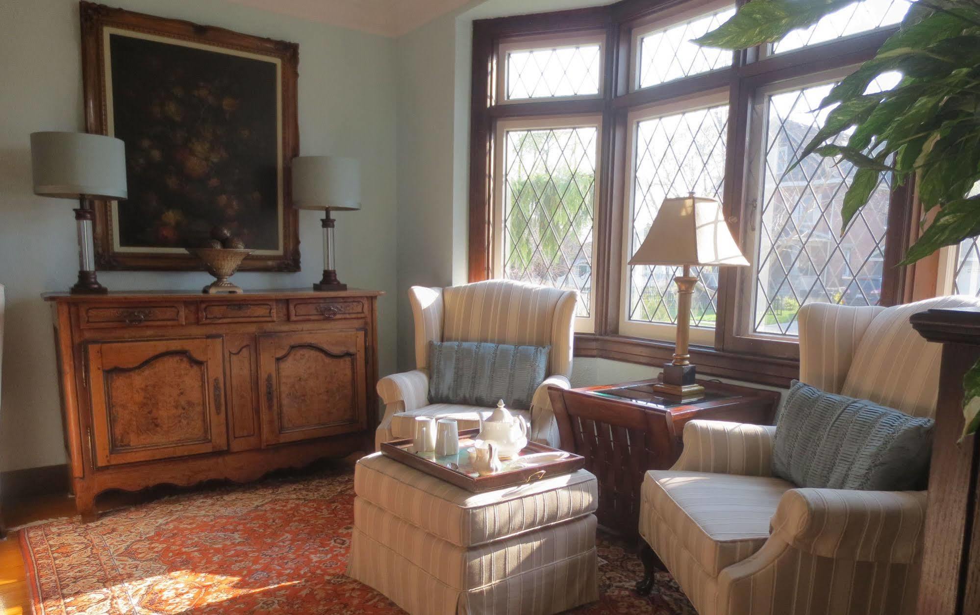 Bed and Breakfast Robinsong Thorold Exterior foto
